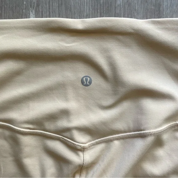 Sold Lululemon Align HR Pant POCKETS 25" - Prosecco - Picture 7 of 11